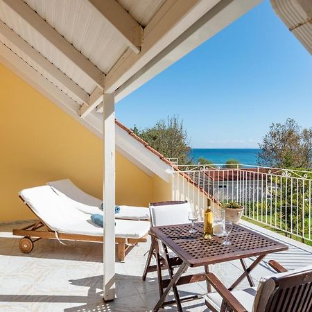 Albouro Seafront Apartments Katelios Esterno foto