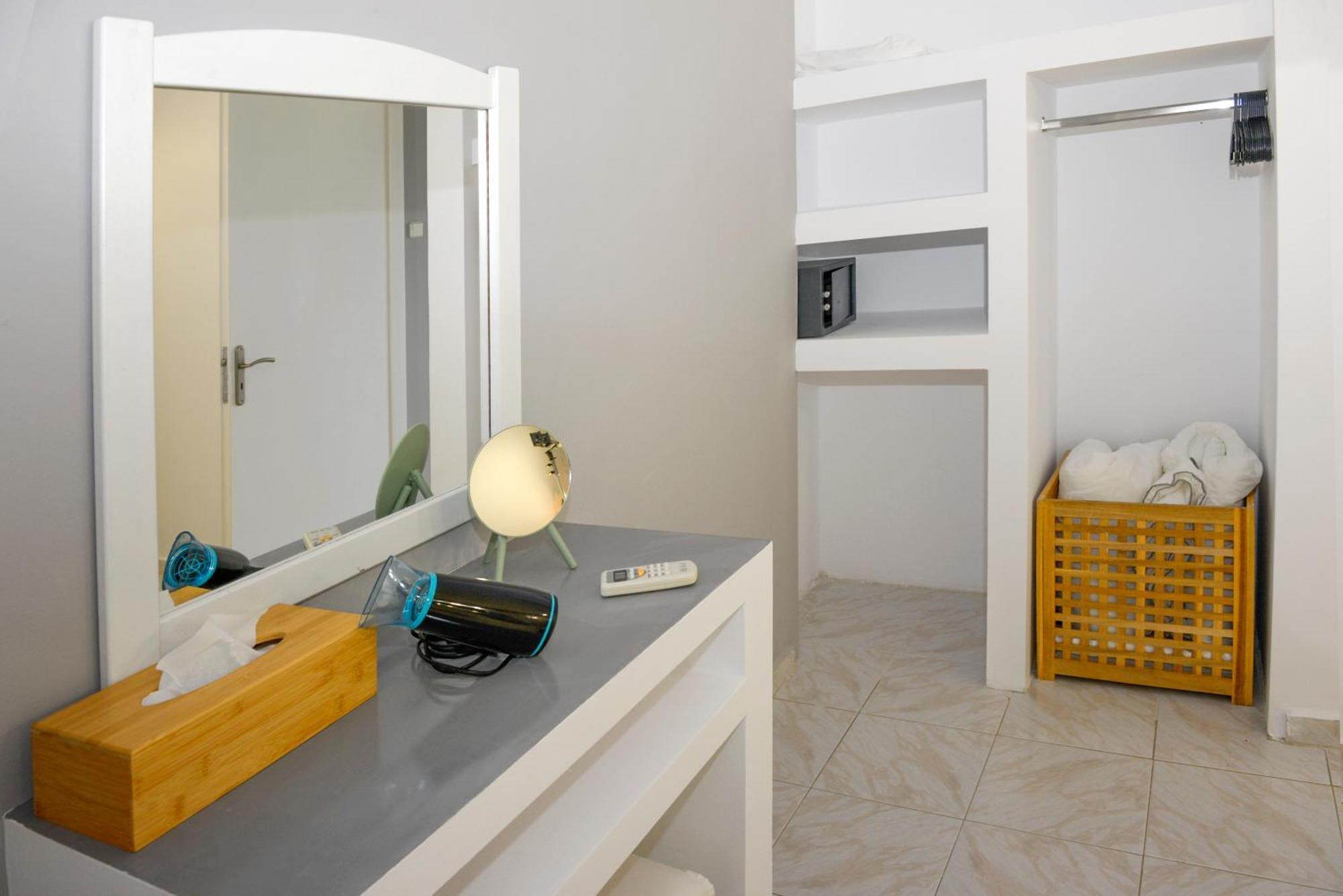 Albouro Seafront Apartments Katelios Esterno foto