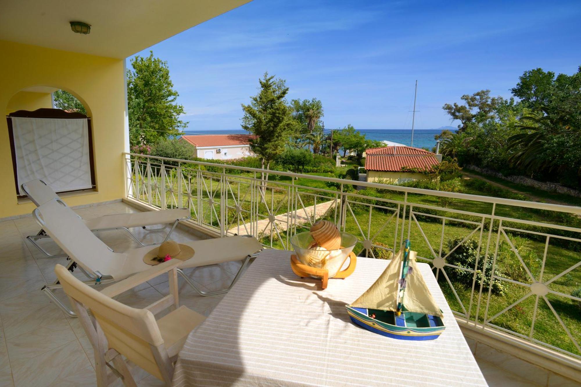 Albouro Seafront Apartments Katelios Esterno foto