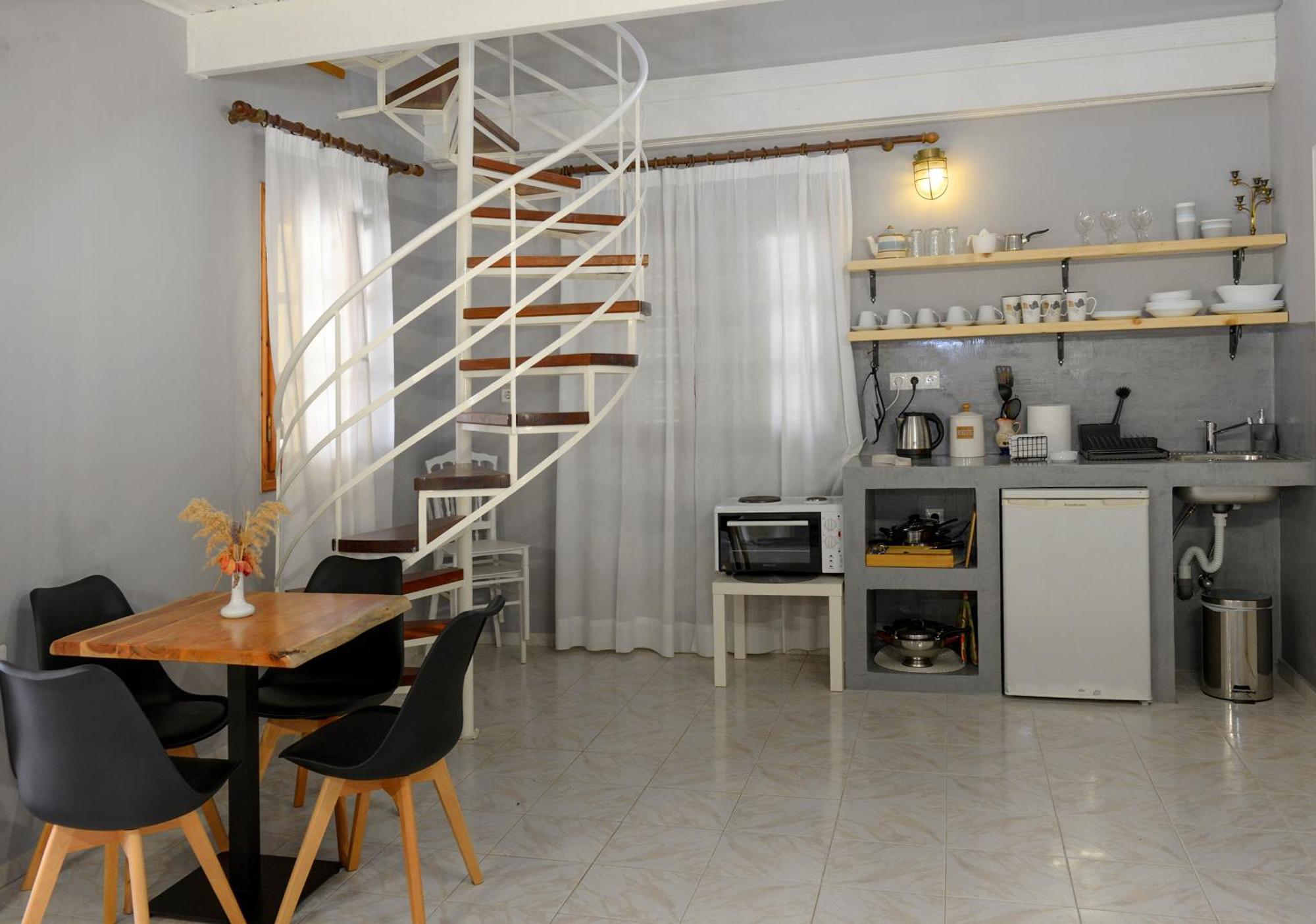 Albouro Seafront Apartments Katelios Esterno foto